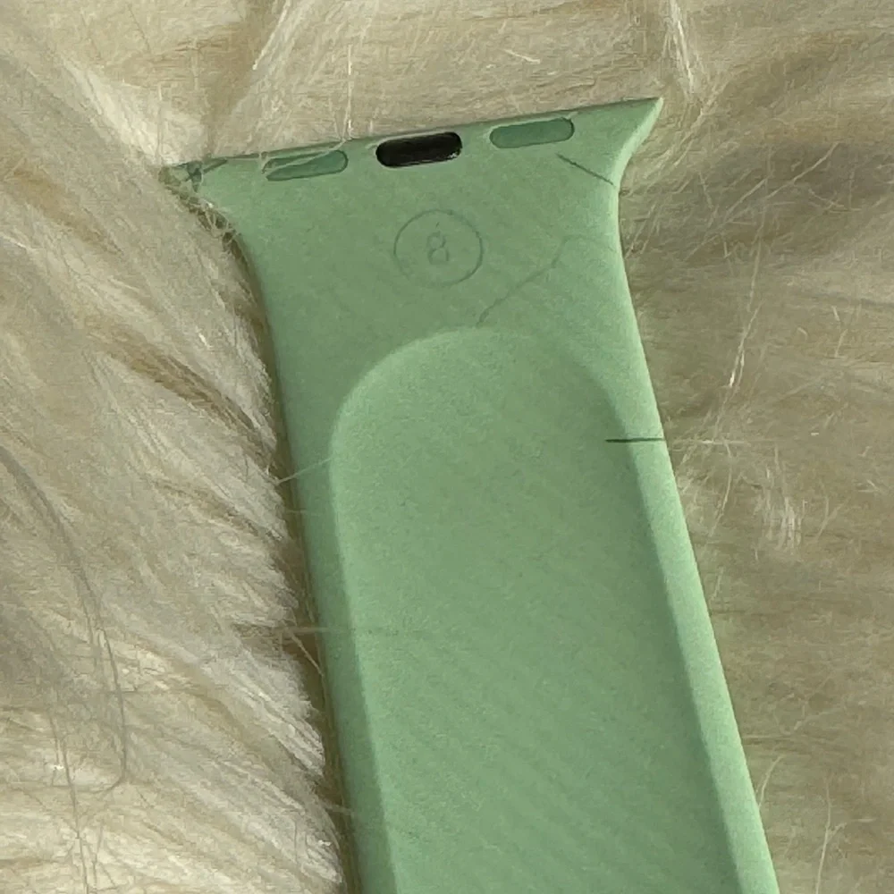 Apple Watch Band Solo Loop, Size 8 for Small Face Watch 38mm 40mm 41mm Pistachio - Picture 5 of 14